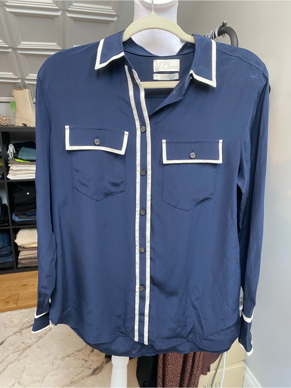 Silk J. Crew blue and white long sleeve dress shirt relaxed fit size small
